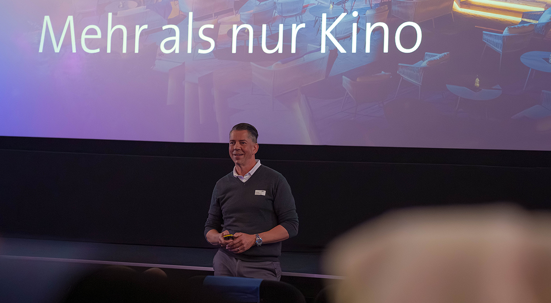 SMZ blue Abaton_Cyrill Wick